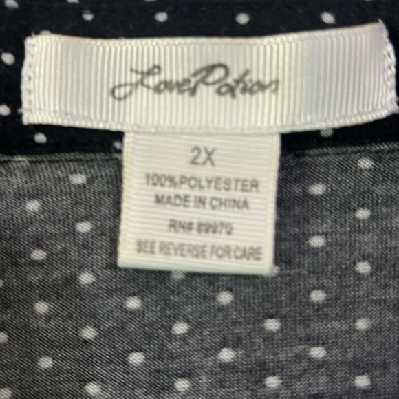 Women’s button up shirt - Picture 3 of 4